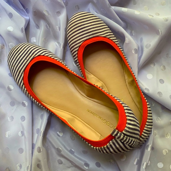 *SOLD* BCBGeneration nautical ballet flats - Picture 2 of 4